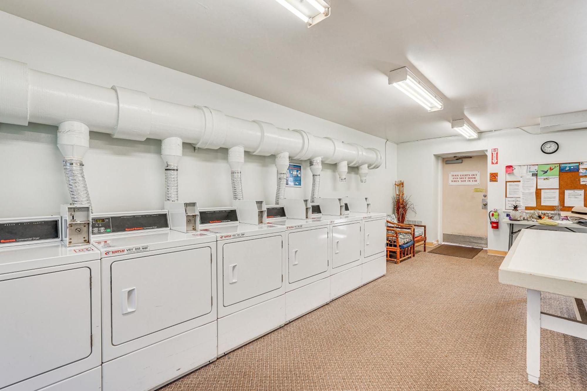 Kailua-Kona Condo With Balcony Walk To The Beach! Buitenkant foto