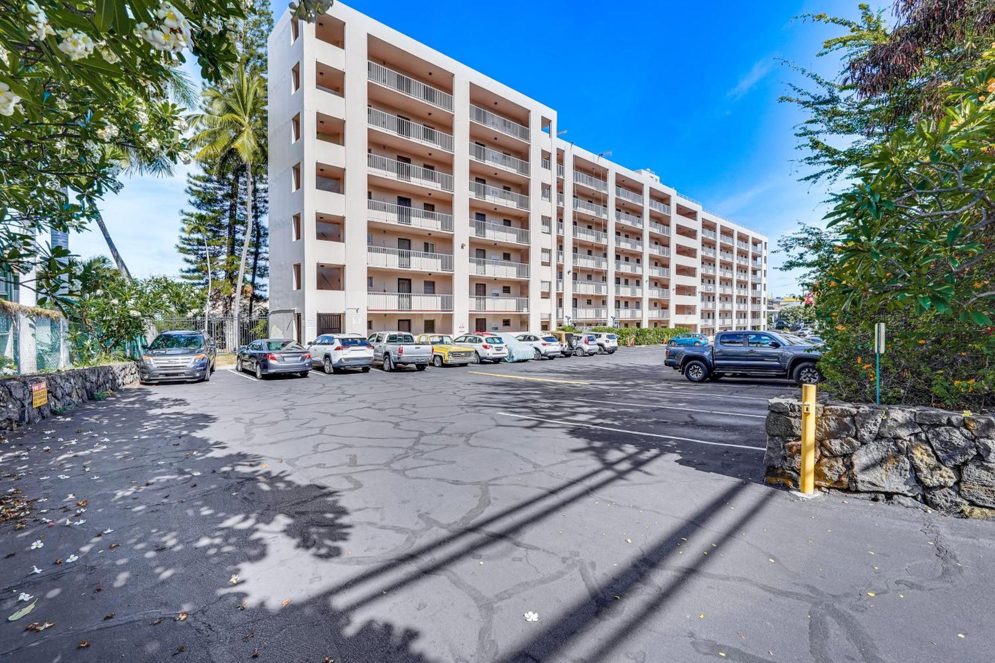 Kailua-Kona Condo With Balcony Walk To The Beach! Buitenkant foto